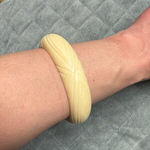 Vintage Plastic Bangle Bracelet, Ivory, Cream, Carved, Retro, Boho